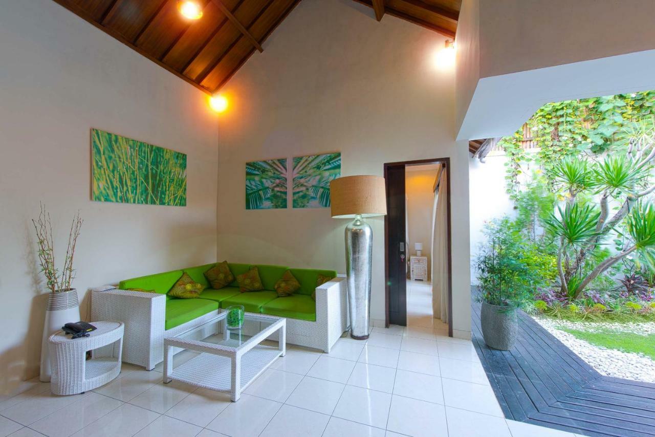 Villa Enjoy - Seminyak Center Exterior photo